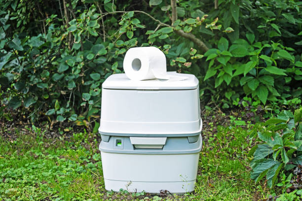 Best Porta potty delivery and setup  in Tonka Bay, MN